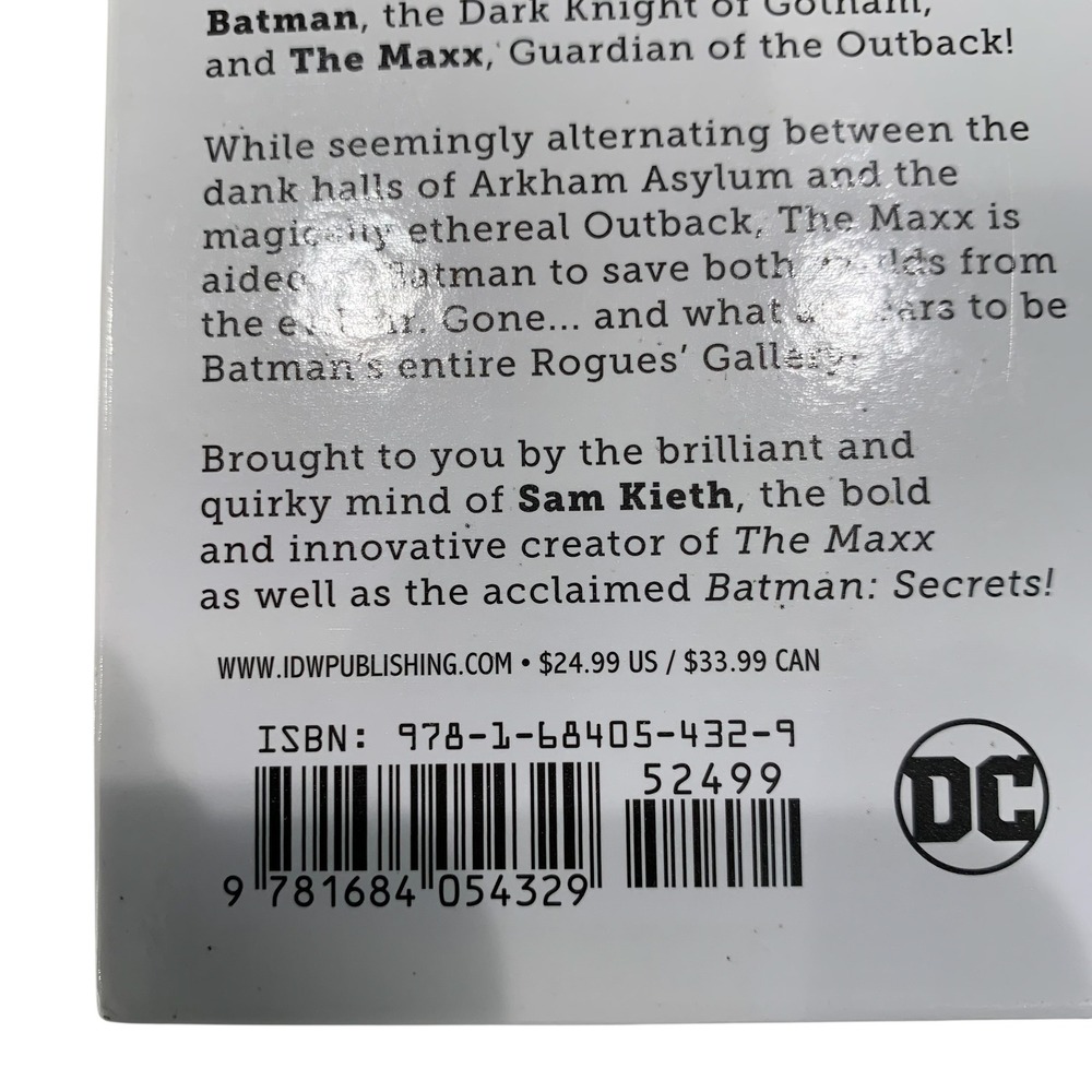 Batman The Maxx Arkham Dreams Sam Kieth Hardcover 2021 DC IDW OOP - Picture 4 of 5
